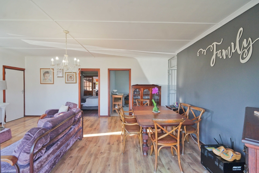 4 Bedroom Property for Sale in Kaysers Beach Eastern Cape